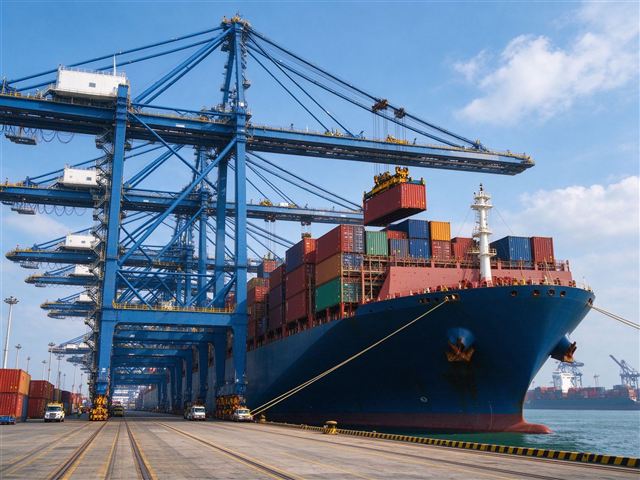 Case 2 - Container terminal loading
